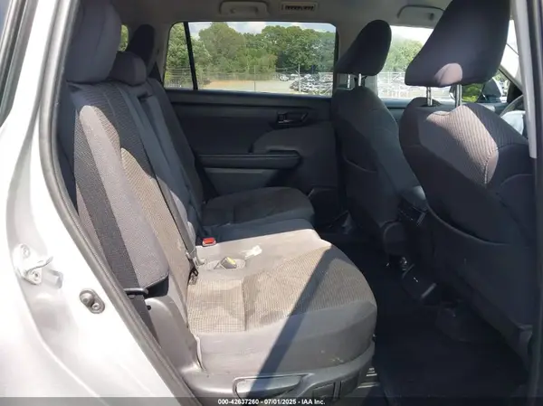 5TDCZRAH0MS530113 2021 TOYOTA HIGHLANDER - Image 8