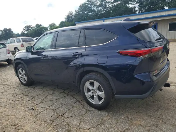 5TDCZRAH0MS531777 2021 TOYOTA HIGHLANDER - Image 2