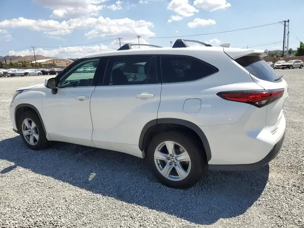 5TDCZRAH1LS018276 2020 TOYOTA HIGHLANDER - Image 2