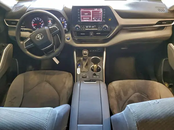5TDCZRAH1MS048976 2021 TOYOTA HIGHLANDER - Image 8