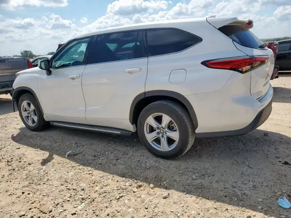 5TDCZRAH1MS069231 2021 TOYOTA HIGHLANDER - Image 2