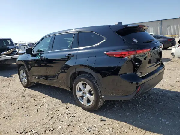 5TDCZRAH1MS074462 2021 TOYOTA HIGHLANDER - Image 2