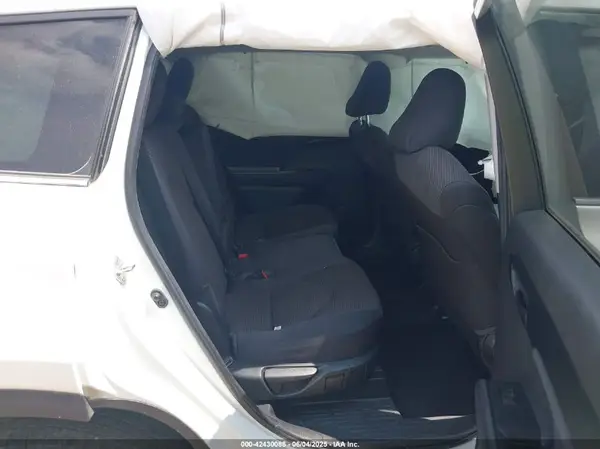 5TDCZRAH2LS508743 2020 TOYOTA HIGHLANDER - Image 8