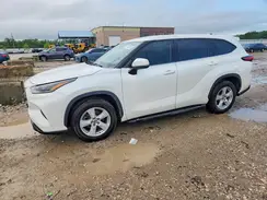 5TDCZRAH2MS076687 2021 TOYOTA HIGHLANDER