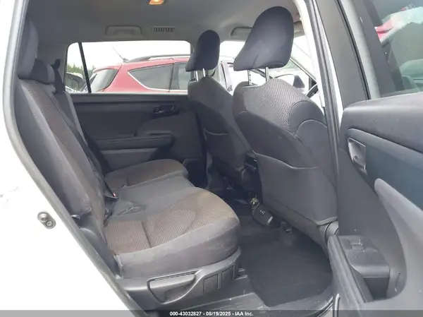 5TDCZRAH2NS551420 2022 TOYOTA HIGHLANDER - Image 8