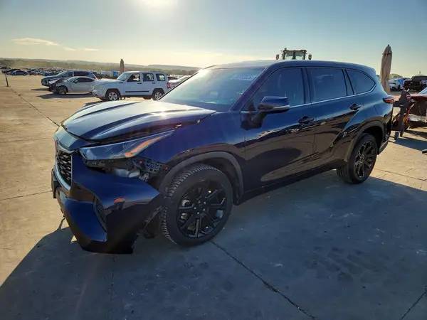5TDCZRAH2NS560442 2022 TOYOTA HIGHLANDER - Image 1