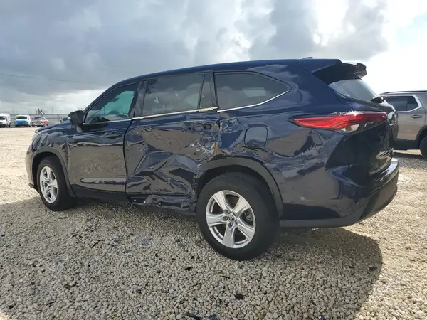 5TDCZRAH3MS033394 2021 TOYOTA HIGHLANDER - Image 2