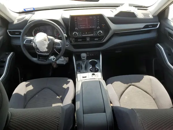 5TDCZRAH3MS076472 2021 TOYOTA HIGHLANDER - Image 8
