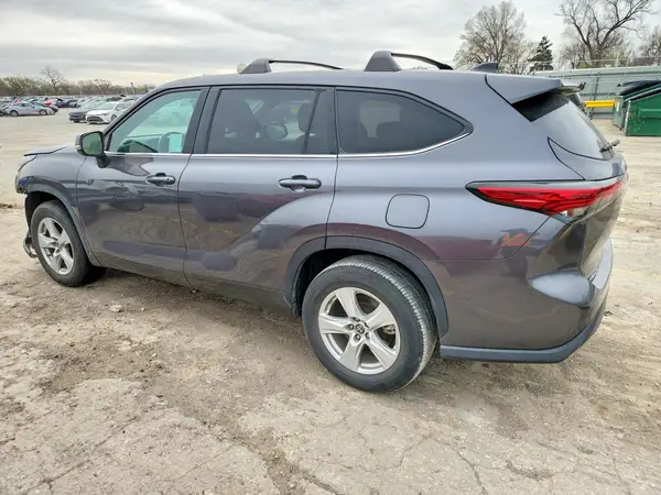 5TDCZRAH3NS116454 2022 TOYOTA HIGHLANDER - Image 2
