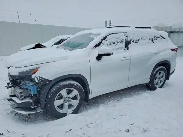 5TDCZRAH3NS539695 2022 TOYOTA HIGHLANDER - Image 1