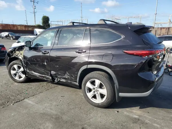 5TDCZRAH4MS081745 2021 TOYOTA HIGHLANDER - Image 2