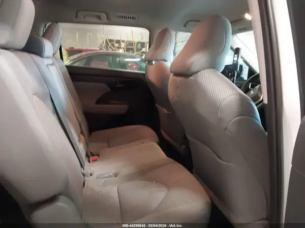 5TDCZRAH4NS121209 2022 TOYOTA HIGHLANDER - Image 8