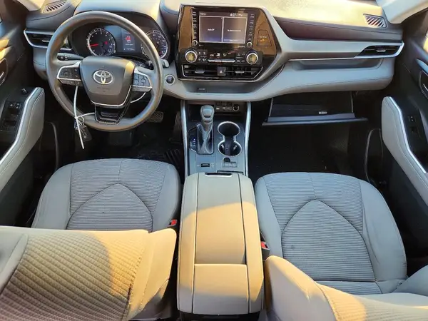 5TDCZRAH5LS508056 2020 TOYOTA HIGHLANDER - Image 8