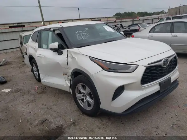 5TDCZRAH5MS039746 2021 TOYOTA HIGHLANDER - Image 1