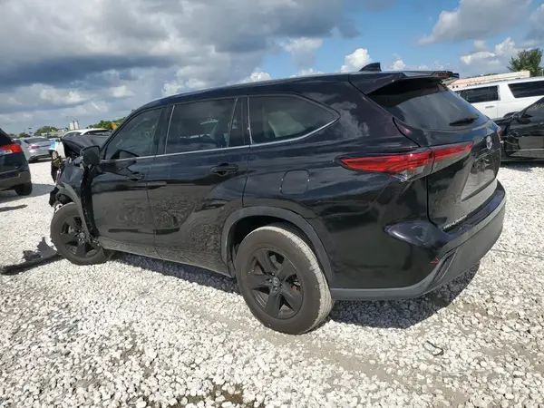 5TDCZRAH5MS087506 2021 TOYOTA HIGHLANDER - Image 2