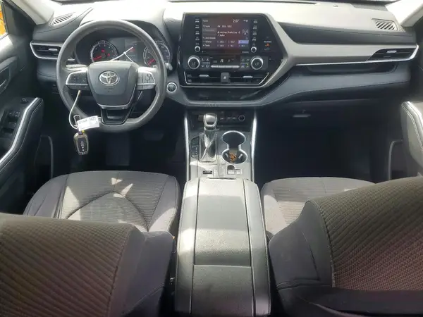 5TDCZRAH5MS517499 2021 TOYOTA HIGHLANDER - Image 8