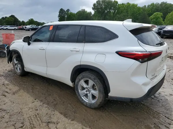 5TDCZRAH6MS077003 2021 TOYOTA HIGHLANDER - Image 2