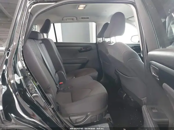 5TDCZRAH6MS516328 2021 TOYOTA HIGHLANDER - Image 8