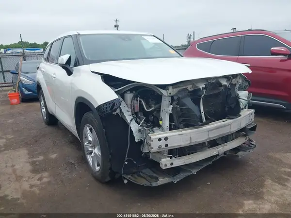 5TDCZRAH6MS528320 2021 TOYOTA HIGHLANDER - Image 1