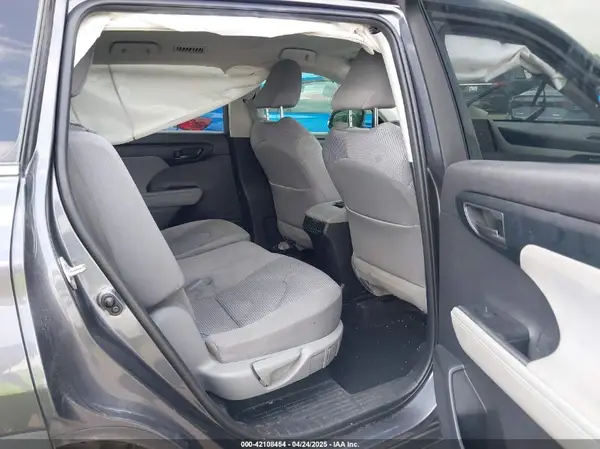 5TDCZRAH7LS511721 2020 TOYOTA HIGHLANDER - Image 8