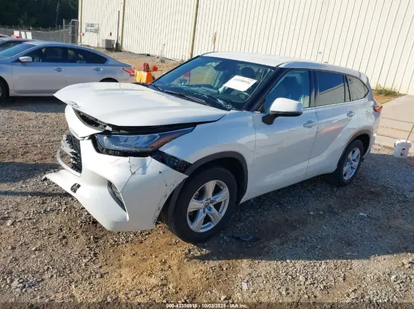 5TDCZRAH7LS512092 2020 TOYOTA HIGHLANDER - Image 2