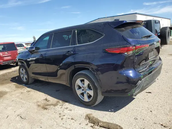 5TDCZRAH7MS531162 2021 TOYOTA HIGHLANDER - Image 2