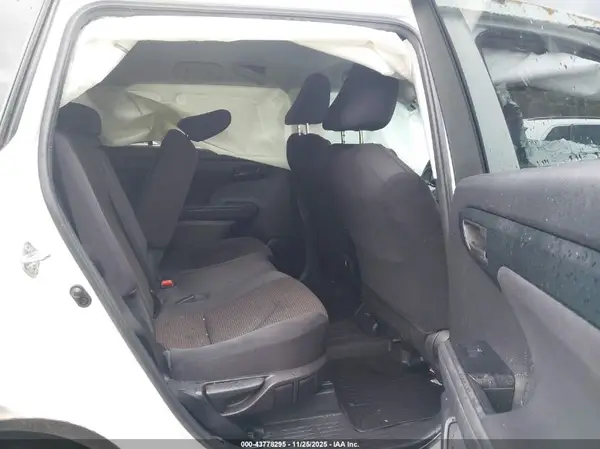 5TDCZRAH7NS097942 2022 TOYOTA HIGHLANDER - Image 8