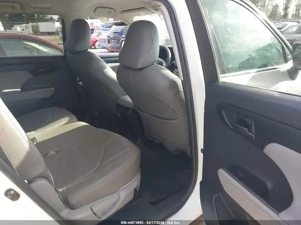 5TDCZRAH8LS510447 2020 TOYOTA HIGHLANDER - Image 8
