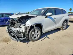 5TDCZRAH8MS038686 2021 TOYOTA HIGHLANDER