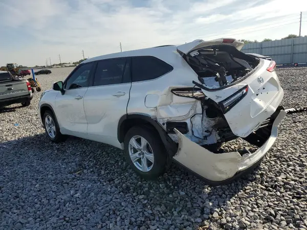5TDCZRAH8MS065466 2021 TOYOTA HIGHLANDER - Image 2