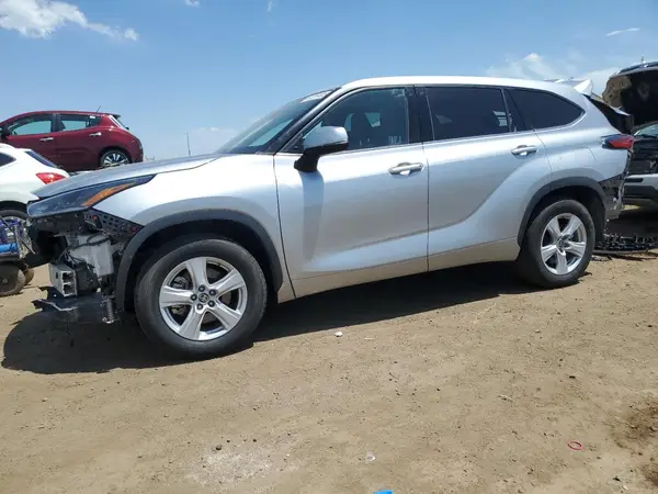 5TDCZRAH8MS074491 2021 TOYOTA HIGHLANDER - Image 1