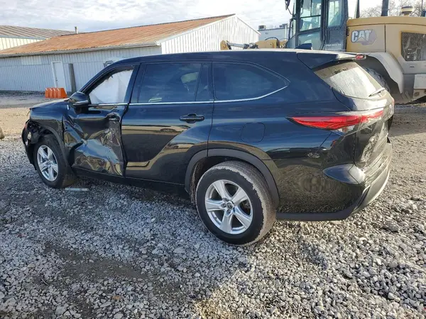 5TDCZRAH8MS085555 2021 TOYOTA HIGHLANDER - Image 2