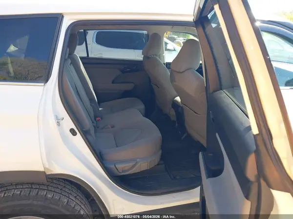 5TDCZRAH9LS000270 2020 TOYOTA HIGHLANDER - Image 8