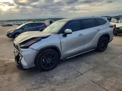 5TDCZRAH9NS114711 2022 TOYOTA HIGHLANDER