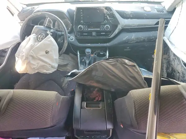 5TDCZRAH9NS547963 2022 TOYOTA HIGHLANDER - Image 8