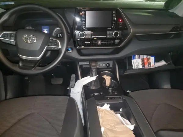 5TDCZRAH9NS552645 2022 TOYOTA HIGHLANDER - Image 8