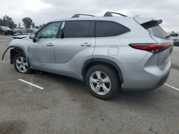 5TDCZRAHXMS088053 2021 TOYOTA HIGHLANDER - Image 2