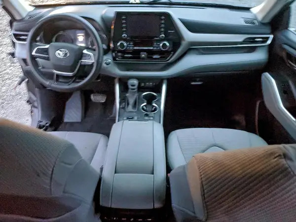 5TDCZRAHXNS134207 2022 TOYOTA HIGHLANDER - Image 8