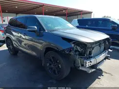 5TDCZRAHXNS143313 2022 TOYOTA HIGHLANDER