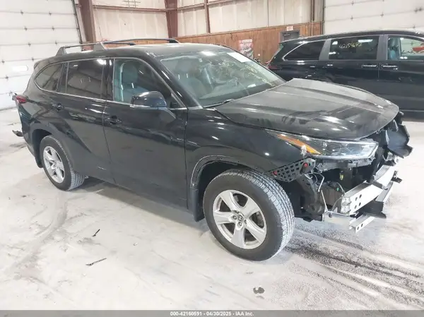 5TDCZRBH1MS097741 2021 TOYOTA HIGHLANDER - Image 1
