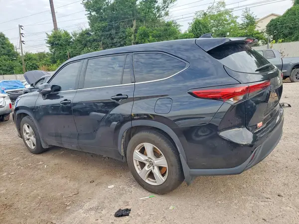 5TDCZRBH1MS115347 2021 TOYOTA HIGHLANDER - Image 2