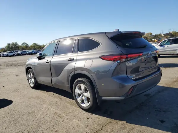5TDCZRBH1MS141124 2021 TOYOTA HIGHLANDER - Image 2