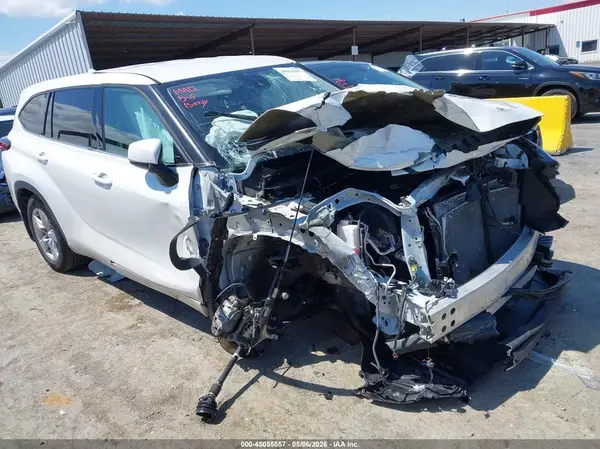 5TDCZRBH2MS108116 2021 TOYOTA HIGHLANDER - Image 1