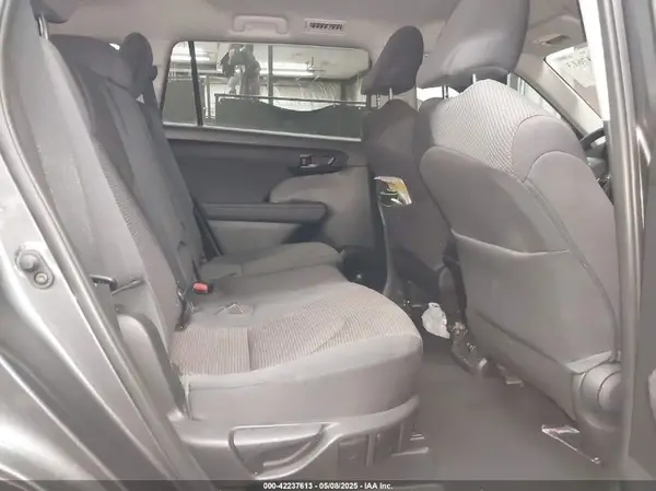 5TDCZRBH2MS146641 2021 TOYOTA HIGHLANDER - Image 8