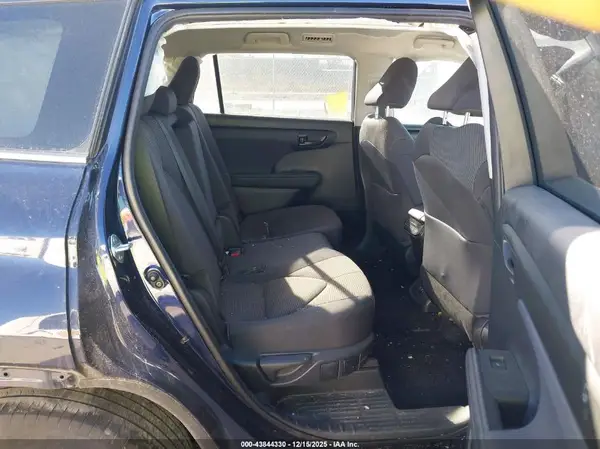 5TDCZRBH2MS530757 2021 TOYOTA HIGHLANDER - Image 8