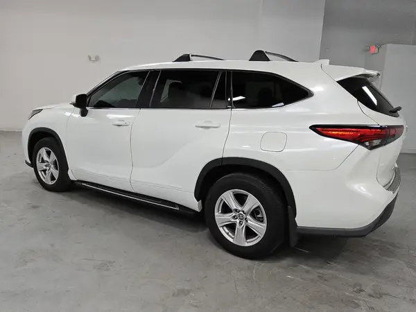 5TDCZRBH2MS538258 2021 TOYOTA HIGHLANDER - Image 2