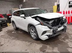5TDCZRBH5MS065939 2021 TOYOTA HIGHLANDER