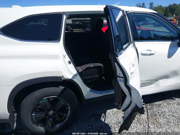 5TDCZRBH6LS501678 2020 TOYOTA HIGHLANDER - Image 8