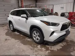 5TDCZRBH7NS582600 2022 TOYOTA HIGHLANDER