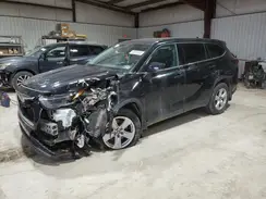 5TDCZRBH8NS570813 2022 TOYOTA HIGHLANDER